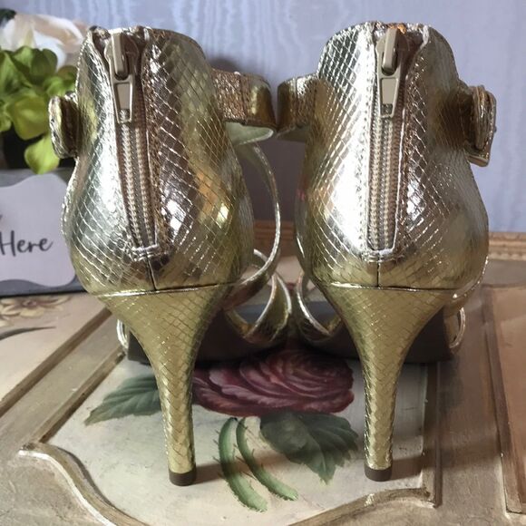 Worthington Gold Snakeskin Strappy Heels Wedding Formal Date Prom 8.5 New in Box - Picture 5 of 9